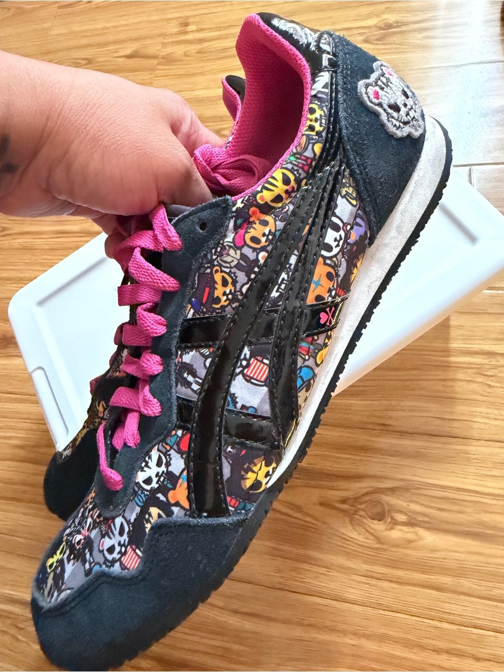Limited Edition Preloved Onitsuka Tiger Tokidoki Perfect for Cat Lovers❤️ - Picture 7 of 7